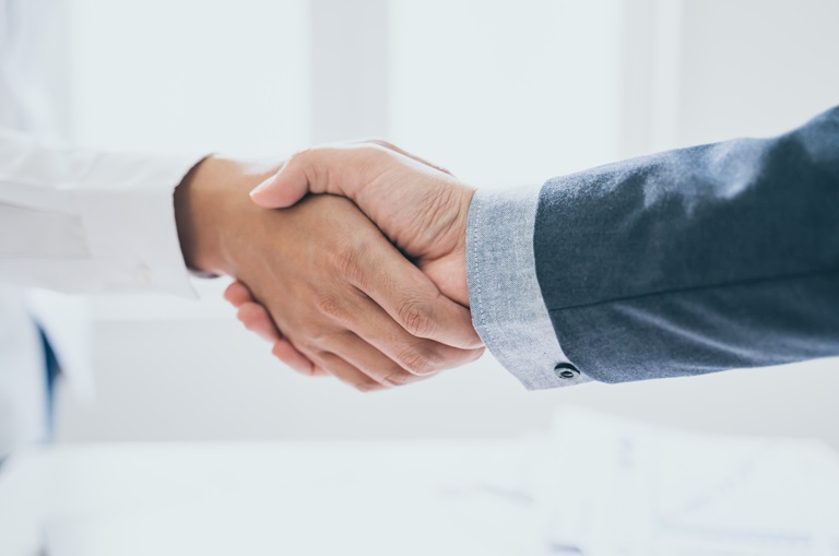 Compraventa de empresas, servicio destacado de expertos CECA MAGÁN Abogados