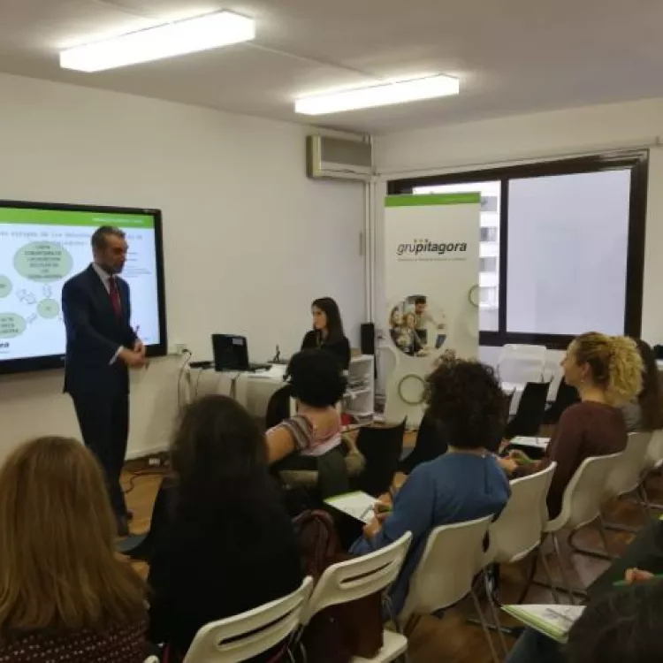 Juan Ignacio Olmos participa en la jornada de “nuevas tecnologías y derechos fundamentales de los trabajadores”